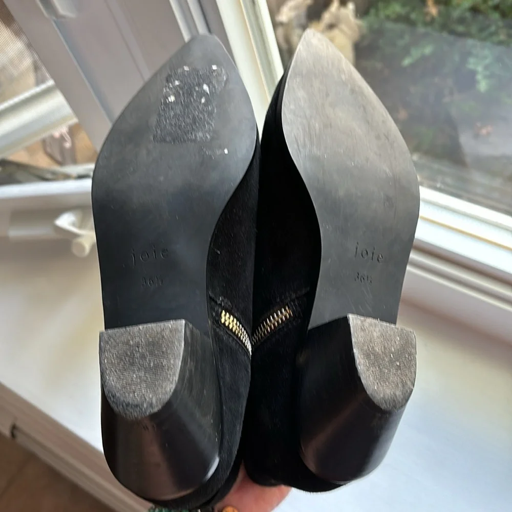 JOIE LADIES BLACK SUEDE ZIPPER BOOTIES-6.5